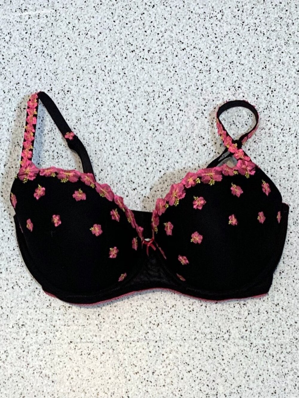 Victoria's Secret PINK Wink Push-Up Balconette Bra 36DDD Embroidered Hibiscus